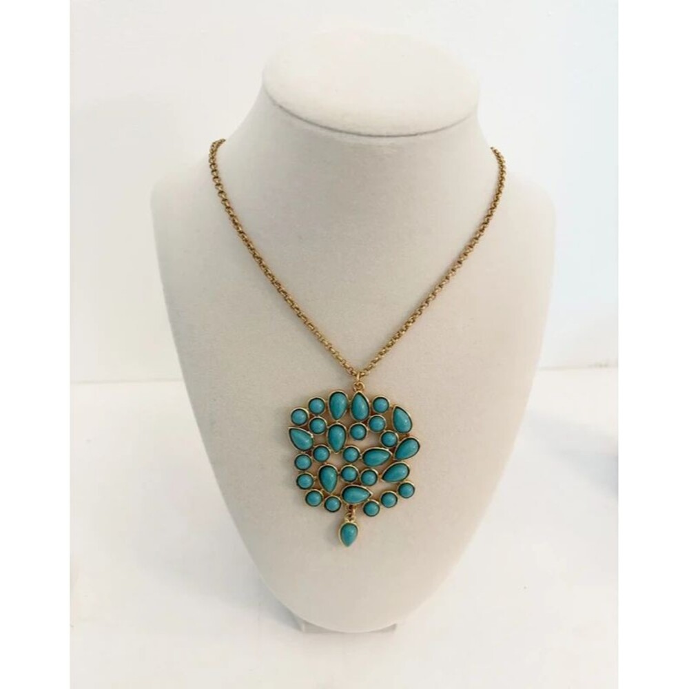 Faux Turquoise Pendant Necklace